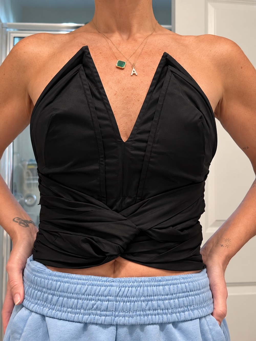 Black Structured Corset Crop Top – NWT – Size Small